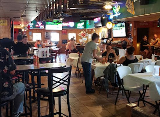 minnesota/western-minnesota/bar/ne-moose-bar-grill