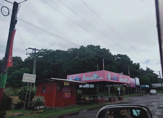 samoa/mulifanua/bar/sf-rentals-drinks-kiosk