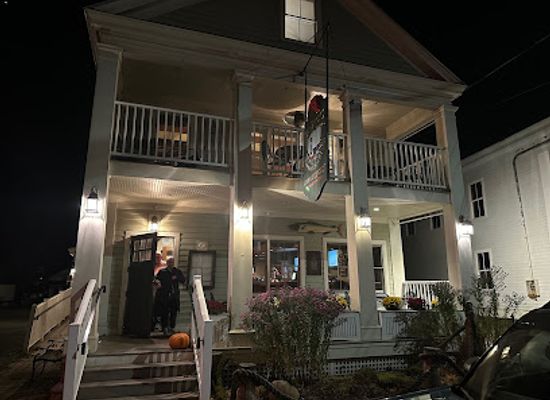 vermont/molly-stark-state-park/bar/anchor-seafood-restaurant