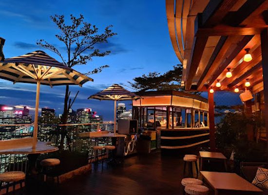 singapore/marina-bay/bar/lavo-italian-restaurant-and-rooftop-bar