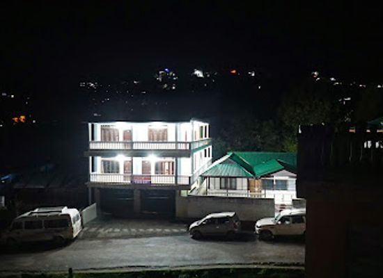 india/tawang/bar/treebo-trip-yangsel