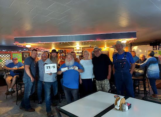 illinois/river-bend/bar/lake-west-side-bull-shoot-bar