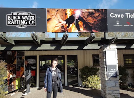 new-zealand/waitomo-caves/bar/the-long-black-cafe