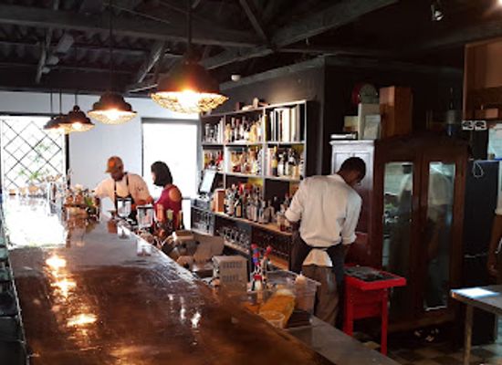 panama/atlantic-coast/bar/intimo-restaurante