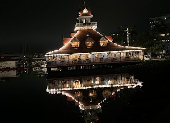 arizona/coronado-national-forest/bar/bluewater-boathouse-seafood-grill-coronado
