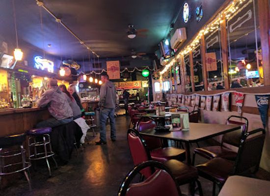 arkansas/ozark-national-forest/bar/legends-saloon