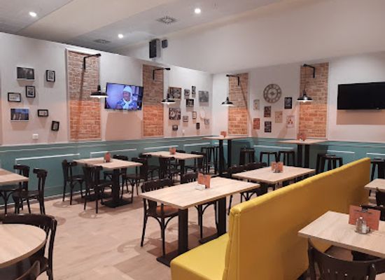 ghana/accra/airport-residential-area/bar/the-pub