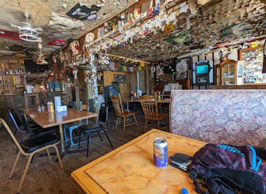 south-dakota/rosebud/bar/moonshine-gulch-saloon