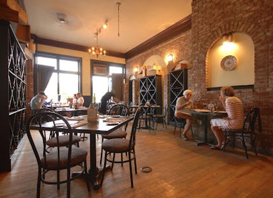 vermont/orleans-county/bar/lago-trattoria