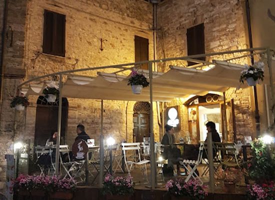 italy/assisi/bar/caffe-duomo-assisi
