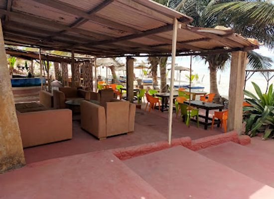 the-gambia/foni-brefet/bar/smile-gambia-beach-bar