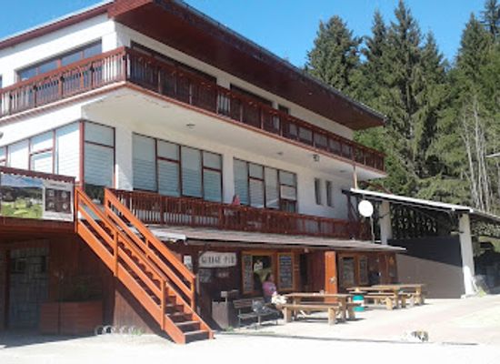 slovakia/low-tatras-national-park/bar/garage-pub
