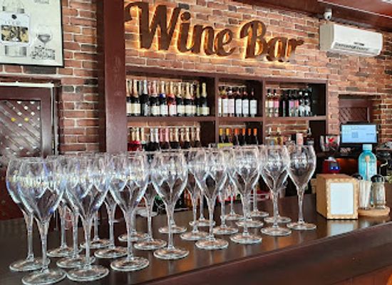 moldova/cricova-wine-cellars/bar/terasa-regatul-vinului