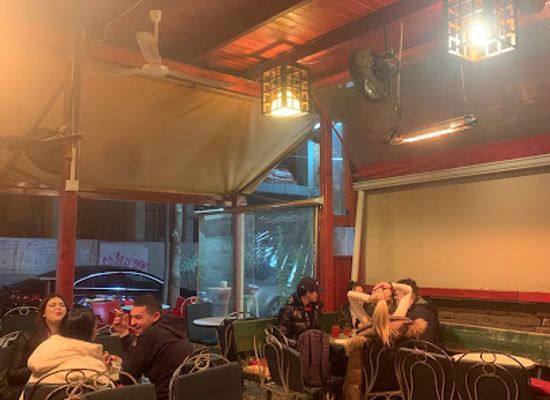 albania/tirana/blloku/bar/old-house-bar