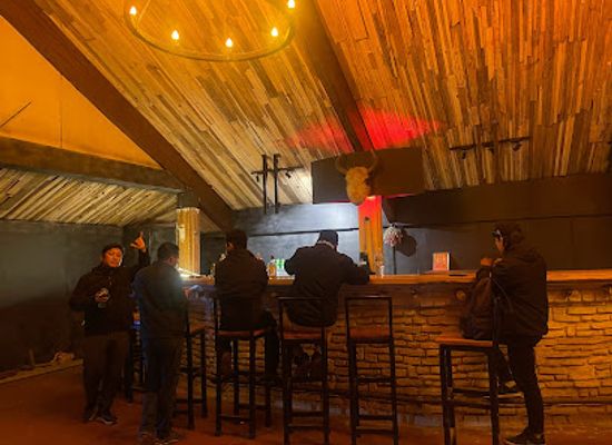 nepal/pokhara-valley/bar/mustang-pub