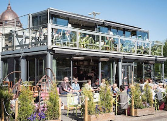 sweden/vastergotland/bar/pix