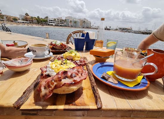 spain/balearic-islands/bar/maimai-surf-bar