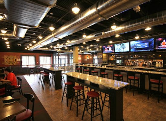 massachusetts/metrowest/bar/skybokx-109-sports-bar-grill