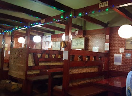 south-korea/north-gyeongsang-province/bar/