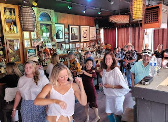 new-mexico/santa-fe/downtown-santa-fe/bar/evangelo-s