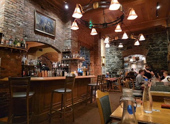 washington/spokane/bar/the-gilded-unicorn