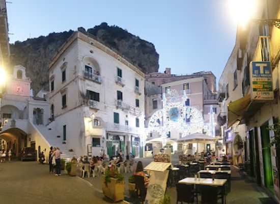 italy/amalfi/bar/wine-bar-la-risacca