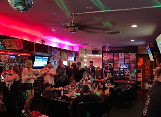 california/orange-county/bar/the-vintage-cocktail-lounge
