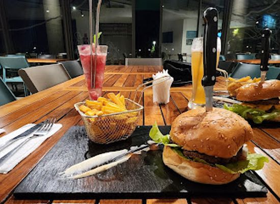 mauritius/moka/bar/cuisine-a-point