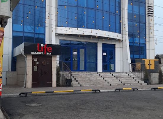 kyrgyzstan/osh/bar/life-bar-karaoke