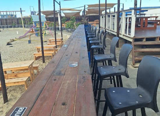 namibia/walvis-bay/bar/rojo-pub-and-restaurant-at-the-walvis-bay-yacht-club