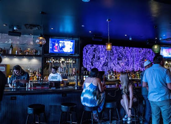 nevada/las-vegas/bar/corduroy