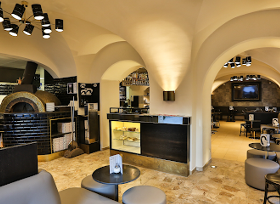 austria/kitzbuhel-alps/bar/centro-cafe-bar-restaurant