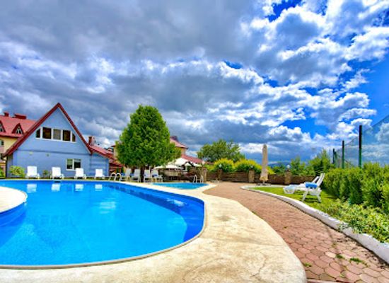 ukraine/transcarpathia/bar/karpatskiy-zatyshok
