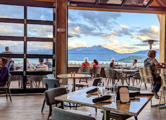 colorado/tenmile-range/bar/vue-rooftop-dillon