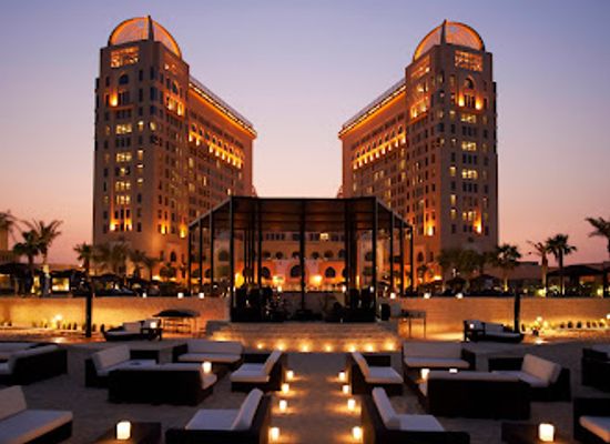 qatar/katara-cultural-village/bar/oyster-bay-restaurant