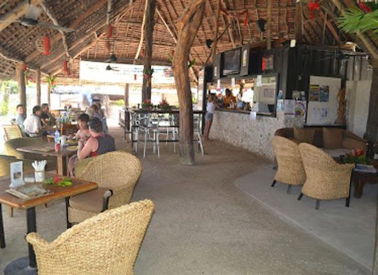 vanuatu/lamap/bar/the-beach-bar