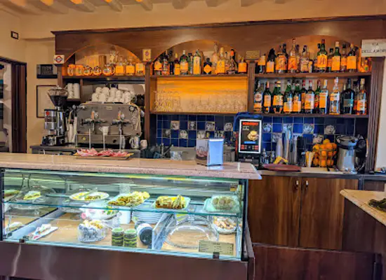 italy/chianti-classico/bar/bar-il-casello
