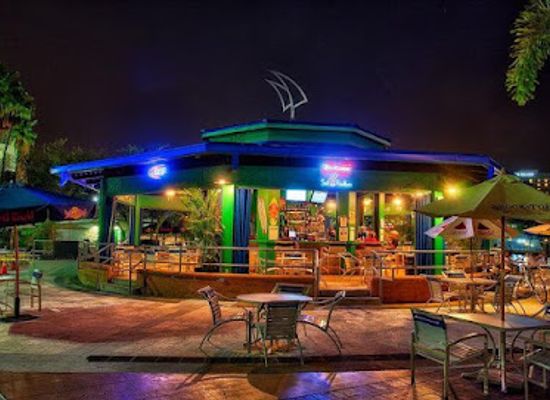 florida/tampa/channelside/bar/the-sail-plaza