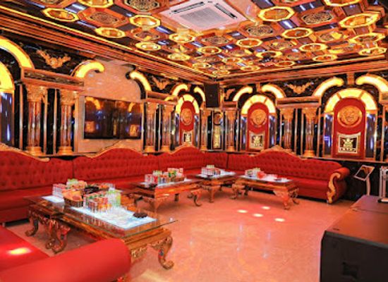vietnam/cat-ba-island/bar/karaoke-cat-ba-rose-ktv