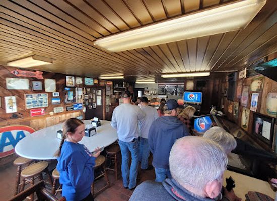 kansas/hutchinson/bar/roy-s-hickory-pit-bbq