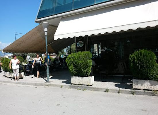 albania/korce-region/bar/oxy-bar