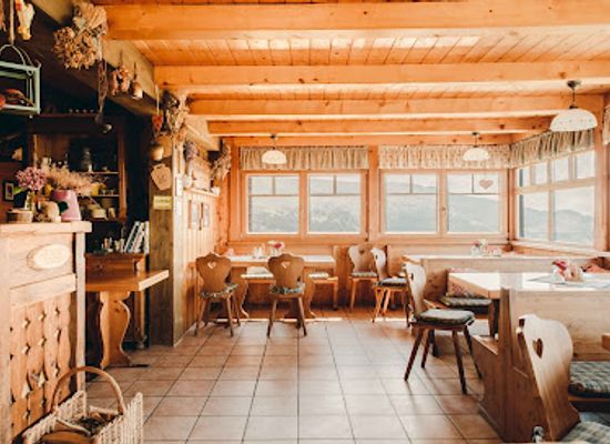 austria/millstatter-see/bar/alexanderhutte