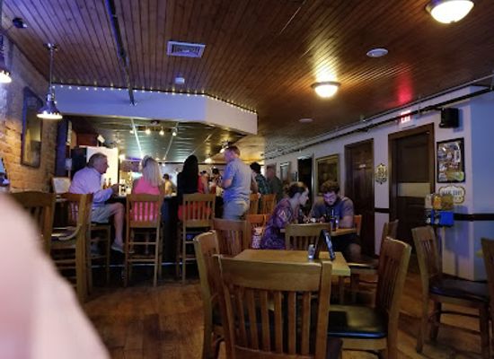 south-carolina/lake-jocassee/bar/burning-brick-tavern