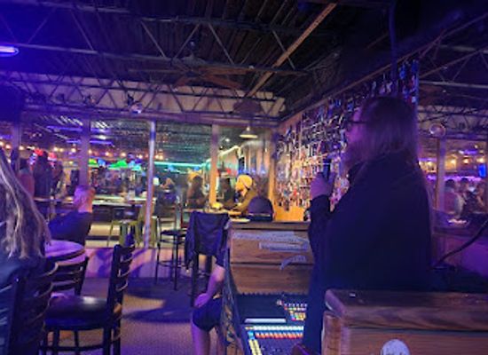 virginia/tidewater/bar/riff-house-pub