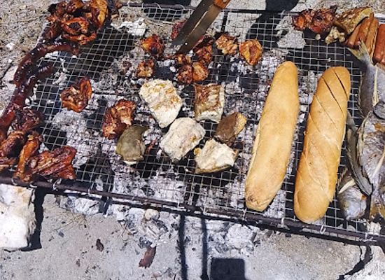 mauritius/rodrigues/bar/lewis-barbecue