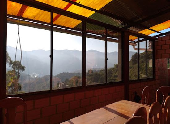 bolivia/yungas/bar/el-balcon-del-loza