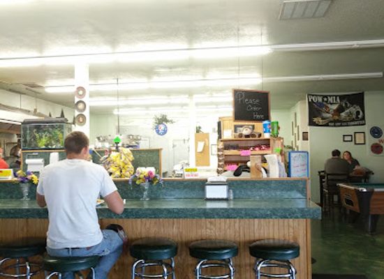 idaho/panhandle/bar/the-hangout