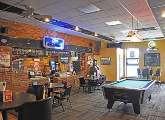 iowa/little-switzerland/bar/sundown-bar-grill
