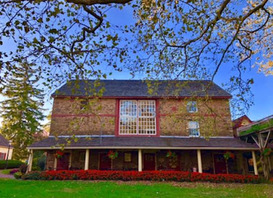 pennsylvania/upper-delaware-valley/bar/joseph-ambler-inn
