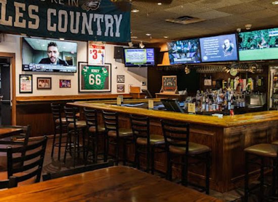 delaware/blackbird-state-forest/bar/stanley-s-tavern